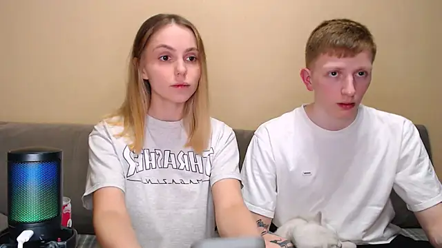 juliaanddima online show from 03/15/26, 10:16