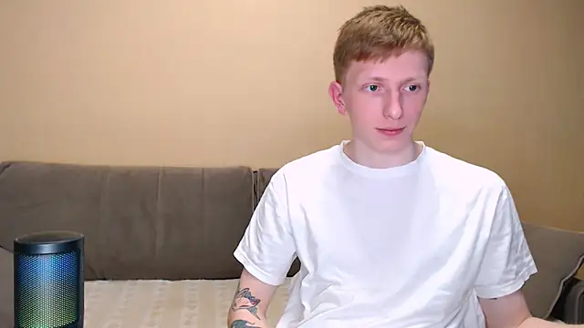 juliaanddima online show from 03/30/26, 07:09