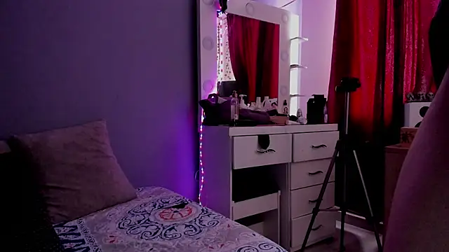 Snapshot of Room312_ chatting on 06/12/26, 02:49 Room312 online show from 06/12/26, 02:49