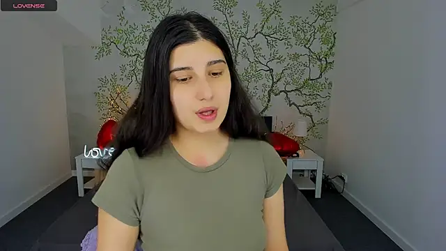 Snapshot of Linda_EX chatting on 02/13/25, 07:13 Linda EX online show from 02/13/25, 07:13