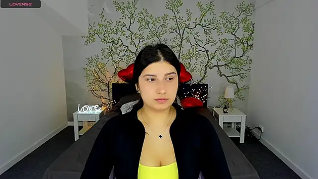 Snapshot of Linda_EX chatting on 03/13/25, 07:31 Linda EX online show from 03/13/25, 07:31