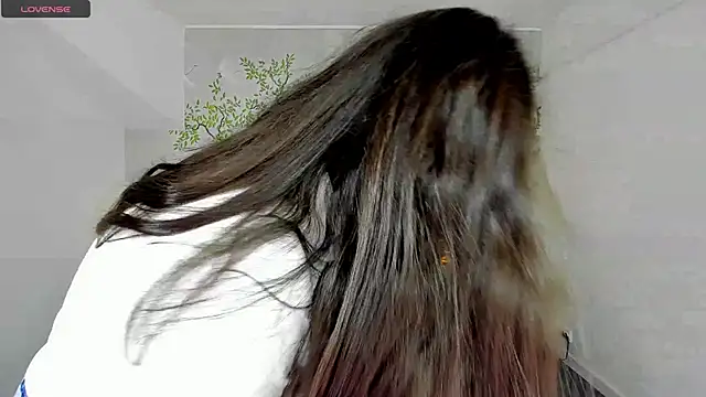 Snapshot of Linda_EX chatting on 03/15/25, 08:10 Linda EX online show from 03/15/25, 08:10