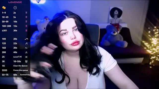 Emily Mo online show from 01/07/25, 06:27