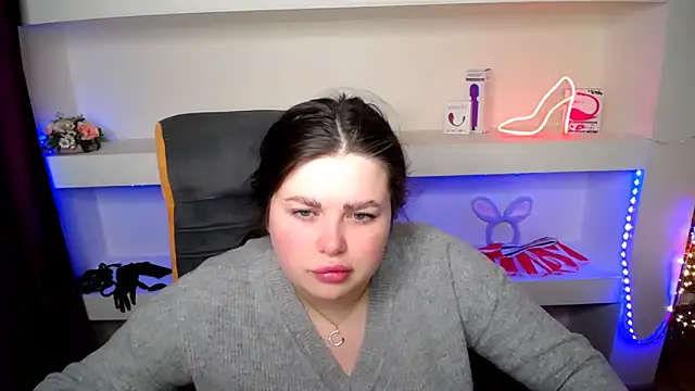 Emily Mo online show from 01/16/25, 06:14