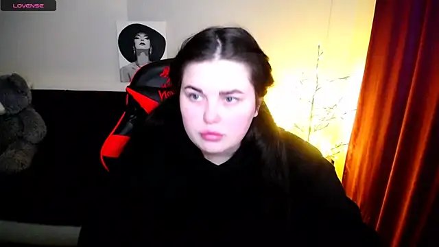 Emily Mo online show from 01/29/25, 09:23