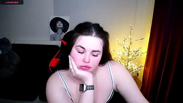 Emily Mo online show from 01/30/25, 09:36