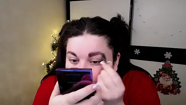 Emily Mo online show from 12/04/25, 06:34