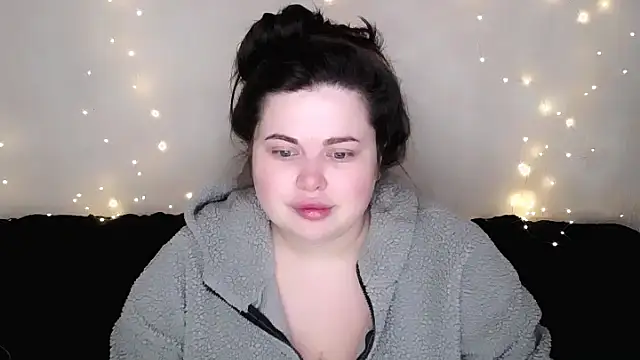 Emily Mo online show from 03/17/26, 06:50