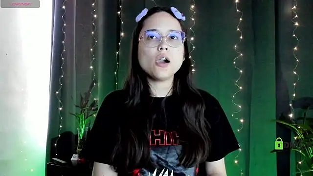 shantalc3rezo online show from 02/17/25, 06:37