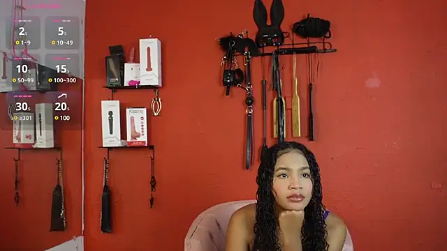 Anais aradia online show from 12/05/24, 09:17