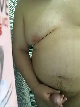 matius 29 online show from 11/26/25, 12:44