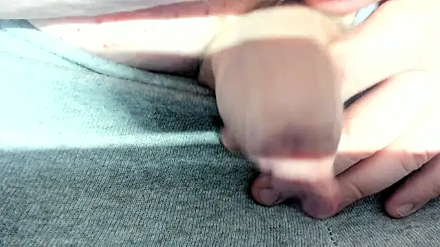 Snapshot of Big_Andiy chatting on 09/10/25, 04:34 Big Andiy online show from 09/10/25, 04:34