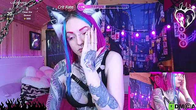 Snapshot of NekoCyber chatting on 12/25/24, 08:18 NekoCyber online show from 12/25/24, 08:18