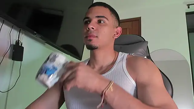 joss 111 online show from 11/07/25, 09:53