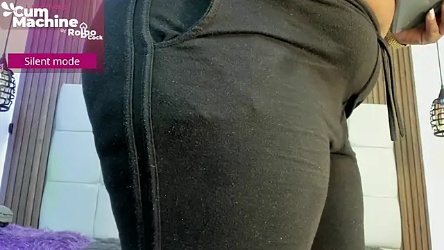 Saravy Blandon online show from 03/04/26, 09:59