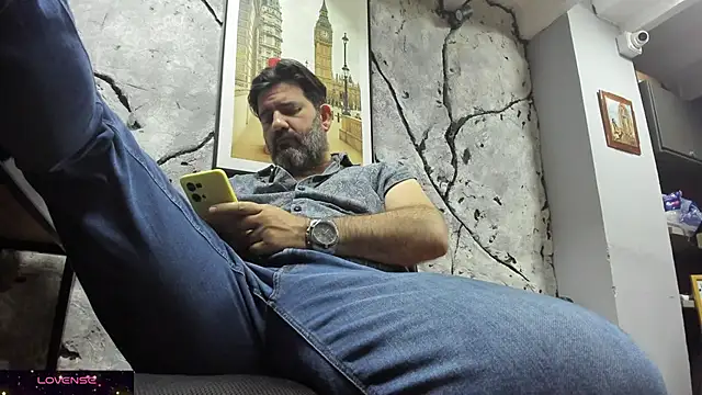 Maxi TheBigDaddy online show from 11/19/25, 10:37