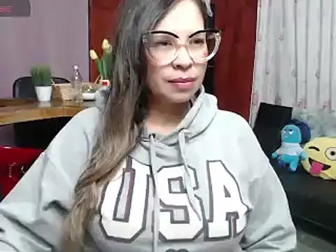 Snapshot of jademoomsm chatting on 02/06/26, 04:28 jademoomsm online show from 02/06/26, 04:28