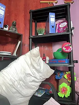 Snapshot of jademoomsm chatting on 03/20/26, 10:47 jademoomsm online show from 03/20/26, 10:47