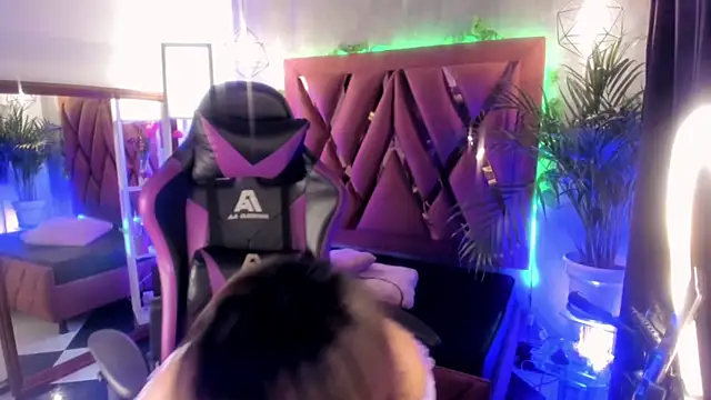 Megan inked online show from 01/09/25, 03:47