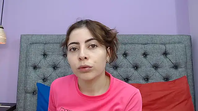 Snapshot of LilaSuni chatting on 12/16/24, 02:16 LilaSuni online show from 12/16/24, 02:16