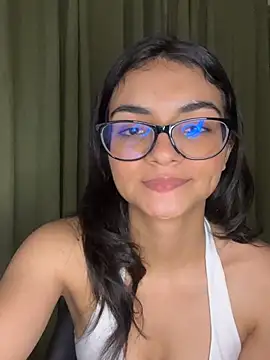 Snapshot of Cat2525 chatting on 03/02/25, 05:23 Cat2525 online show from 03/02/25, 05:23