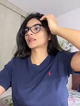 Snapshot of Cat2525 chatting on 09/24/25, 07:06 Cat2525 online show from 09/24/25, 07:06