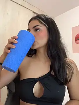 Snapshot of Cat2525 chatting on 03/27/26, 01:55 Cat2525 online show from 03/27/26, 01:55