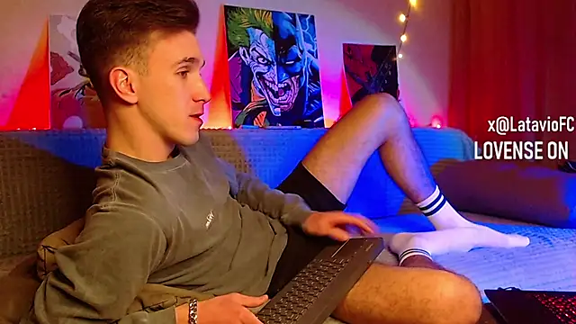 Midnighter  online show from 03/06/25, 10:15