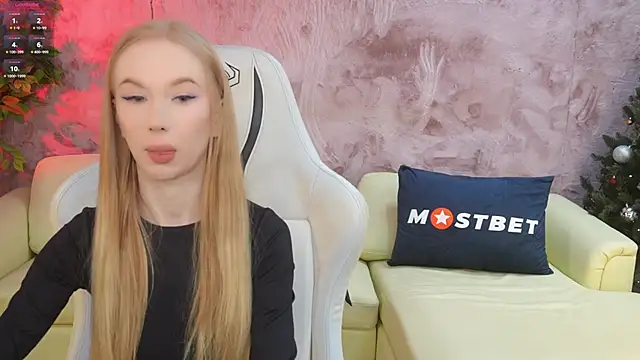 Snapshot of Amelia_Blaze chatting on 12/13/24, 07:36 Amelia Blaze online show from 12/13/24, 07:36