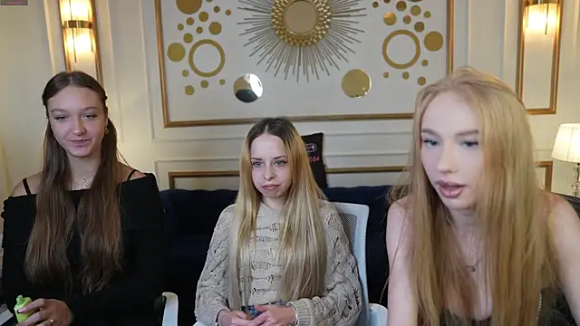 Snapshot of Amelia_Blaze chatting on 10/22/25, 10:48 Amelia Blaze online show from 10/22/25, 10:48