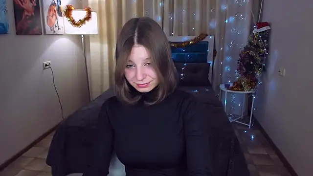 RinaMoore online show from 01/17/25, 11:06