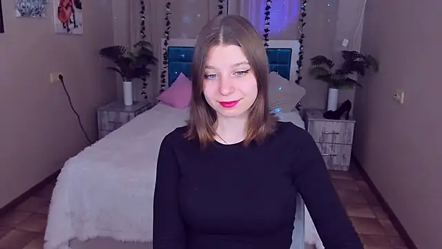 RinaMoore online show from 03/13/25, 12:56