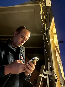 Snapshot of mustican422 chatting on 12/04/24, 11:35 mustican422 online show from 12/04/24, 11:35