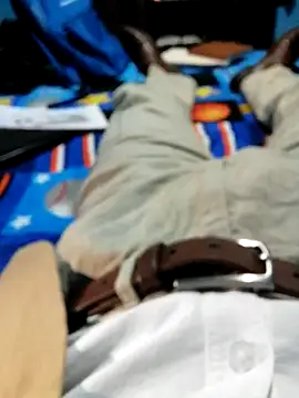 Snapshot of Paolitoduran chatting on 03/10/26, 05:45 Paolitoduran online show from 03/10/26, 05:45