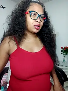 Snapshot of chalohott chatting on 06/05/26, 11:38 chalohott online show from 06/05/26, 11:38