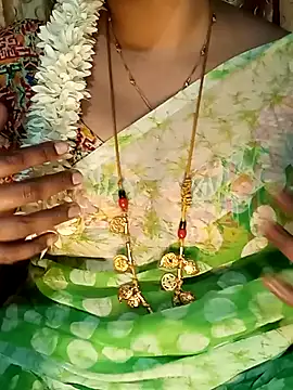 tuttifrutti17 online show from 02/03/25, 05:35