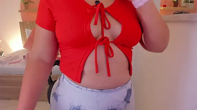 izaro22 online show from 01/05/25, 02:27