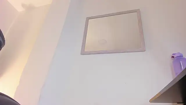 izaro22 online show from 02/15/25, 10:10