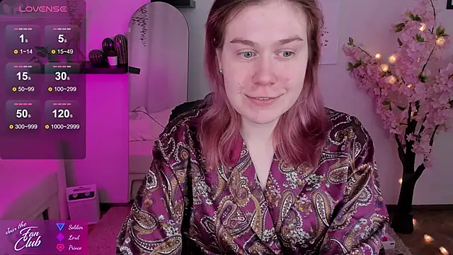 Snapshot of Nancy_Sun_ chatting on 12/17/24, 11:17 Nancy Sun  online show from 12/17/24, 11:17