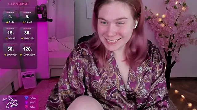 Snapshot of Nancy_Sun_ chatting on 12/17/24, 02:22 Nancy Sun  online show from 12/17/24, 02:22