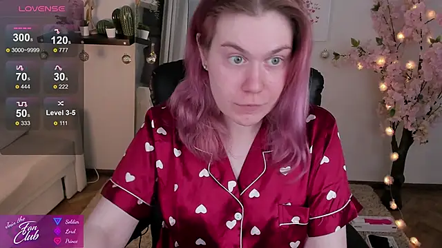 Snapshot of Nancy_Sun_ chatting on 01/09/25, 04:06 Nancy Sun  online show from 01/09/25, 04:06