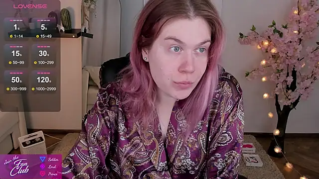 Snapshot of Nancy_Sun_ chatting on 01/16/25, 11:15 Nancy Sun  online show from 01/16/25, 11:15