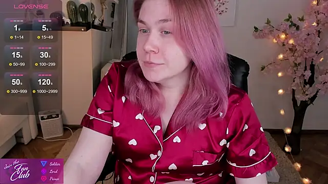 Snapshot of Nancy_Sun_ chatting on 01/24/25, 02:08 Nancy Sun  online show from 01/24/25, 02:08