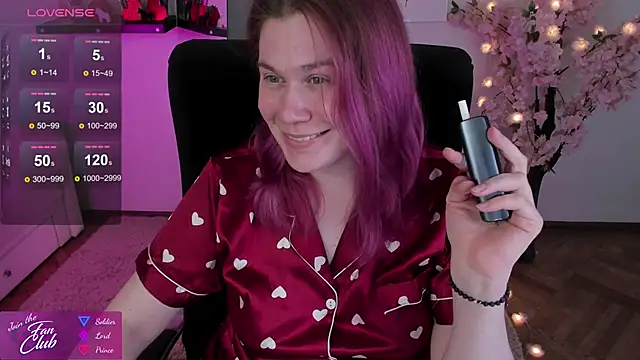 Snapshot of Nancy_Sun_ chatting on 02/14/25, 02:23 Nancy Sun  online show from 02/14/25, 02:23