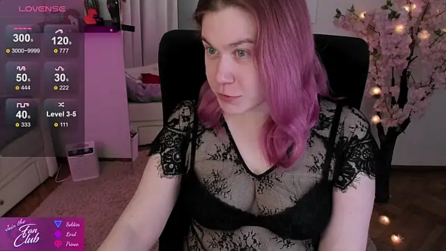 Snapshot of Nancy_Sun_ chatting on 02/20/25, 06:13 Nancy Sun  online show from 02/20/25, 06:13