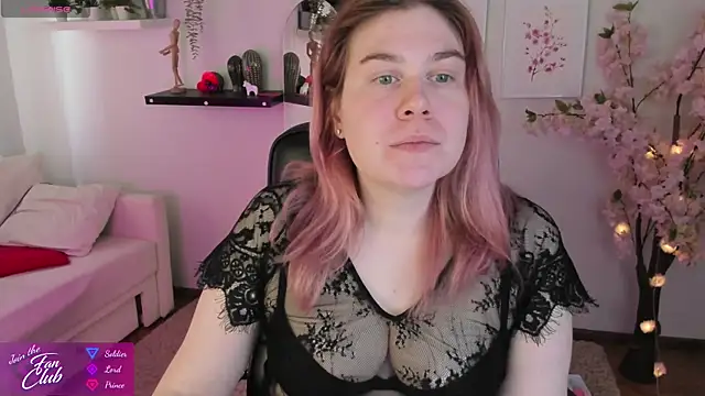 Snapshot of Nancy_Sun_ chatting on 03/21/25, 11:22 Nancy Sun  online show from 03/21/25, 11:22