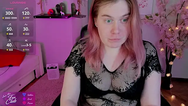 Snapshot of Nancy_Sun_ chatting on 03/21/25, 05:34 Nancy Sun  online show from 03/21/25, 05:34