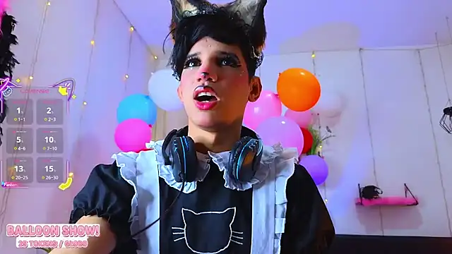 Ariel Femboy  online show from 09/25/25, 03:43