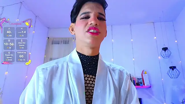 Ariel Femboy  online show from 01/06/26, 05:11