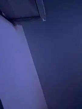 Snapshot of sxxxxxxlll chatting on 10/28/25, 07:27 sxxxxxxlll online show from 10/28/25, 07:27